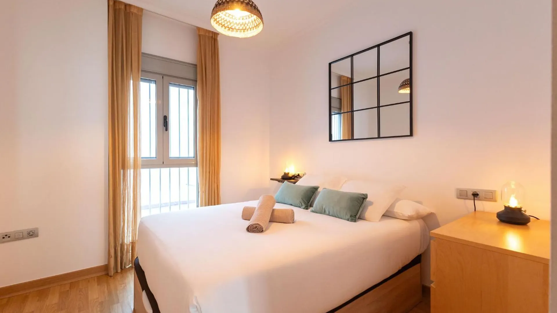 Charming Apartment At San Bernardo Neighborhood By Ocityzen 세비야 0*,